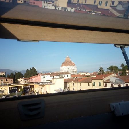 Alla Torre Con Vista Pisa Bilik gambar